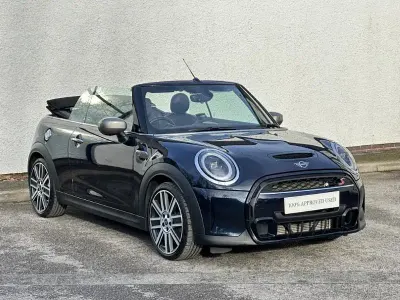 Used Mini Cooper S Cabriolet Exclusive 134 HP (98 kW) 2022 Blue/black Cabriolet