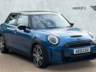 Used Mini Cooper S Exclusive 178 HP (130 kW) 2021 Blue Hatchback