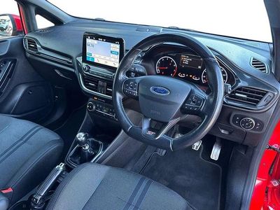 Used Ford Fiesta ST 200 HP (147 kW) 2018 Red Hatchback