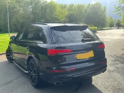Usado Audi SQ7 435 CV (319 kW) 2020 Negro SUV