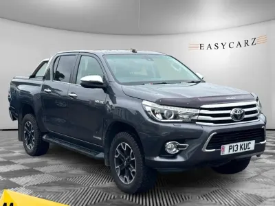Used Toyota HiLux 150 HP (110 kW) 2018 Grey Pickup