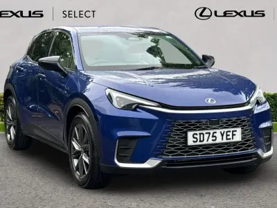 Used Lexus LBX 136 HP (100 kW) 2025 Dark blue SUV