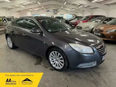 Second-hand Vauxhall Insignia 160 CP (117 kW) 2010 Gri Hatchback