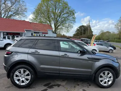 Gebraucht Land Rover Range Rover evoque SE 2017 Grau Kombi
