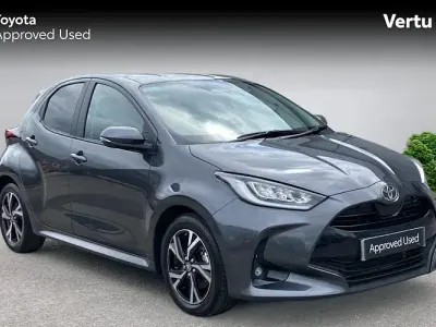 Used Toyota Yaris Design 116 HP (85 kW) 2025 Grey Hatchback