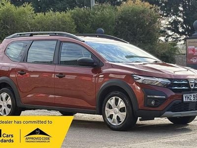 Brown Used 2022 Dacia Jogger Essentiel MPV | £11,490 (Fair price)