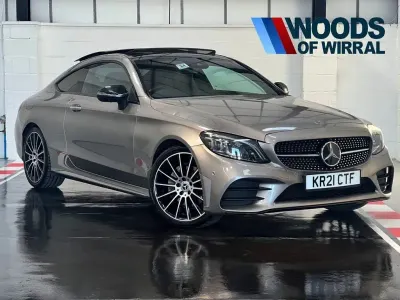 Używany Mercedes C220 AMG line 2021 Szary Coupe