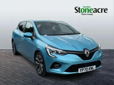 Begagnad Renault Clio V Version S 140 HK (102 kW) 2020 Blå Halvkombi