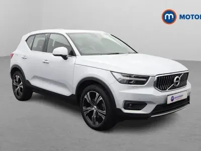 Used Volvo XC40 Inscription 197 HP (144 kW) 2020 Silver SUV