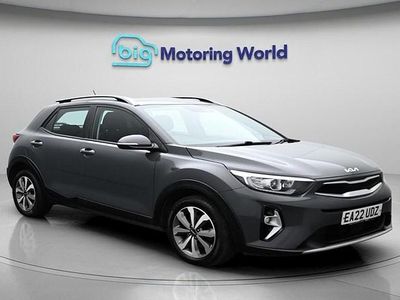 Used Kia Stonic 99 HP (72 kW) 2022 Grey SUV
