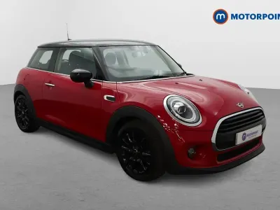 Usado Mini Cooper Classic 2019 Rojo Utilitario