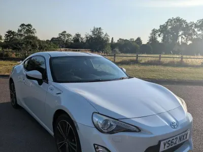 Used Toyota GT86 GT 2012 White Coupe