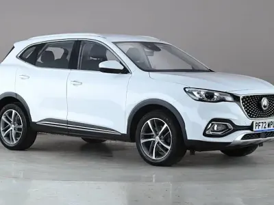 Używany MG HS Excite 162 KM (119 kW) 2023 Biały SUV