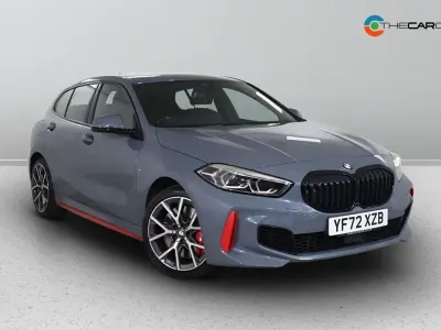 Begagnad BMW 128 Comfort Edition 2023 Grå Halvkombi