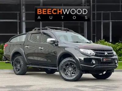 Usado Mitsubishi L200 181 HP (133 kW) 2017 Preto Pickup