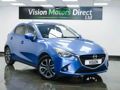 Used Mazda 2 Inclusive 105 HP (77 kW) 2015 Blue Hatchback