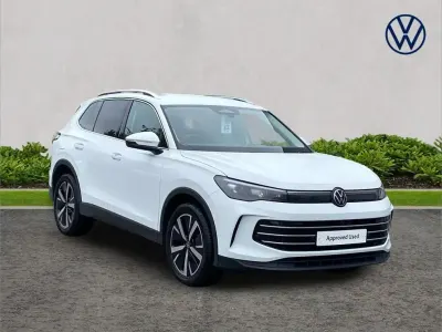 Used VW Tiguan Elegance 147 HP (108 kW) 2024 White SUV