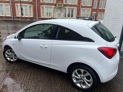 Second-hand Vauxhall Corsa 2018 Alb Hatchback