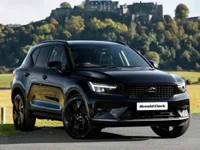 New Volvo XC40 Plus 163 HP (119 kW) 2025 Black SUV