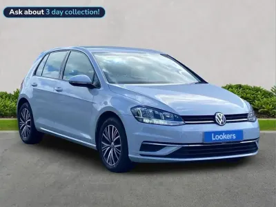 Używany VW Golf VII SE 115 KM (84 kW) 2018 Srebrny Hatchback