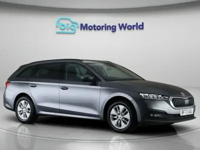 Used Skoda Octavia SE Technology 116 HP (85 kW) 2023 Grey Estate