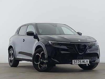 Used Alfa Romeo GT Junior 136 HP (100 kW) 2025 Black Hatchback