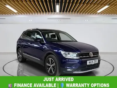 Używany VW Tiguan SE 130 KM (95 kW) 2019 Niebieski SUV