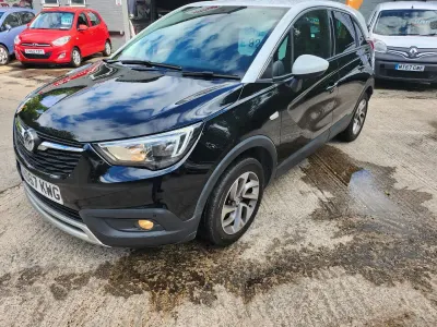 Used Vauxhall Crossland X S 99 HP (72 kW) 2018 Black SUV