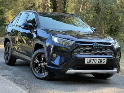 Used Toyota RAV4 218 HP (160 kW) 2020 Blue SUV