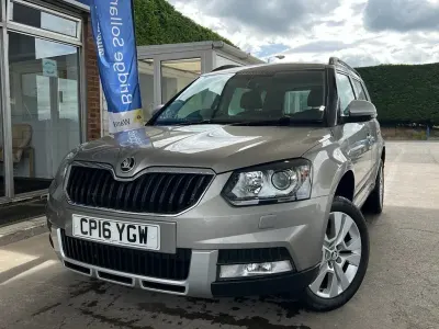 Used Skoda Yeti SE L 110 HP (80 kW) 2016 Beige SUV