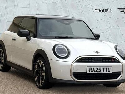 White Used 2025 Mini Cooper S Hatch Hatchback | £26,750 (Fair price)