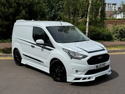 Used Ford Transit Connect Trend 100 HP (73 kW) 2021 White MPV