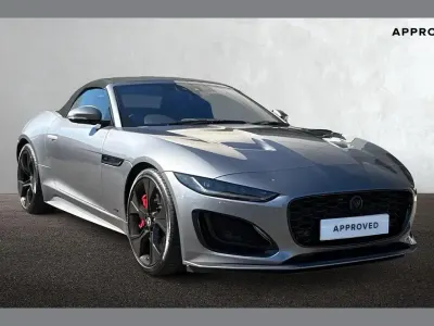 Usado Jaguar F-Type Supercharged 444 CV (326 kW) 2024 Gris Descapotable