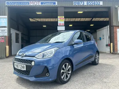 Used Hyundai i10 Premium SE 87 HP (63 kW) 2017 Blue Hatchback