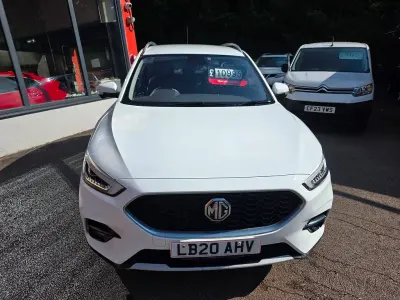 Used MG MG3 106 HP (77 kW) 2020 White Hatchback