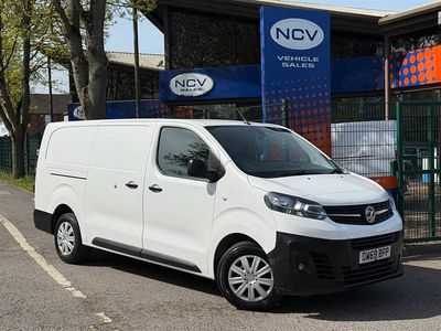 Usado Vauxhall Vivaro 100 HP (73 kW) 2020 Branco Monovolume