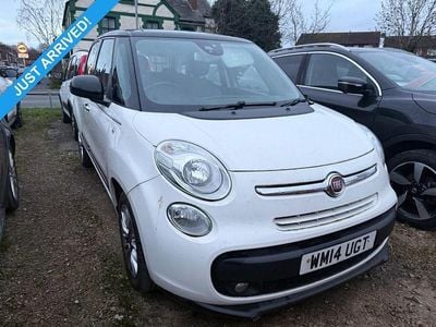 Used Fiat 500L Lounge 85 HP (62 kW) 2014 White MPV
