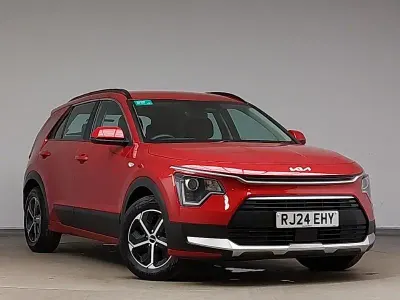 Used Kia Niro 139 HP (102 kW) 2024 Red SUV