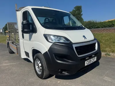 Used Peugeot Boxer 130 HP (95 kW) 2019 White Van