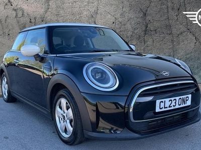 Używany Mini Cooper Classic 134 KM (98 kW) 2023 Czarny Hatchback