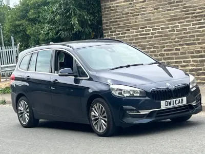 Used BMW 220 Luxury Line 2019 Blue Estate