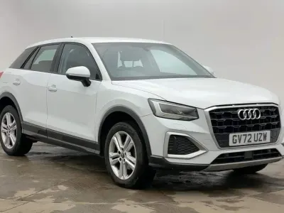 Used Audi Q2 Sport 150 HP (110 kW) 2023 Glacier white metallic SUV