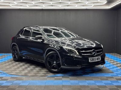 Mercedes GLA220