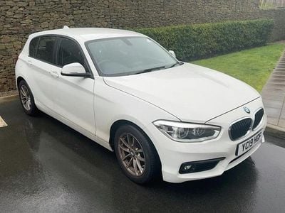 Used BMW 118 Comfort Edition 136 HP (100 kW) 2019 White Hatchback