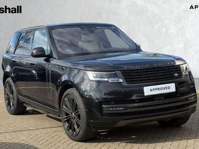 Käytetty Land Rover Range Rover First Edition 350 HP (257 kW) 2023 Musta Katumaasturi