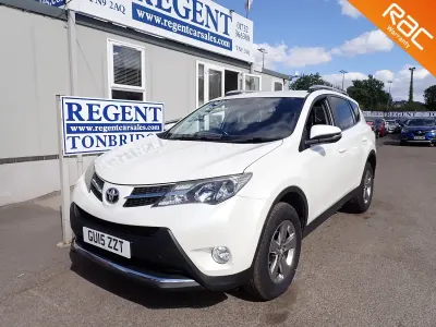 Used Toyota RAV4 Business Edition 124 HP (91 kW) 2015 White SUV