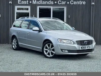 Used Volvo V70 SE Lux 181 HP (133 kW) 2015 Silver Estate