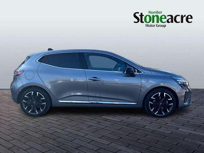 Używany Renault Clio V Techno 140 KM (102 kW) 2024 Szary Hatchback