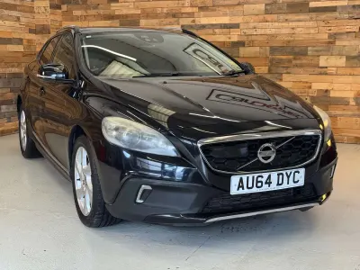 Used Volvo V40 180 HP (132 kW) 2014 Black Hatchback
