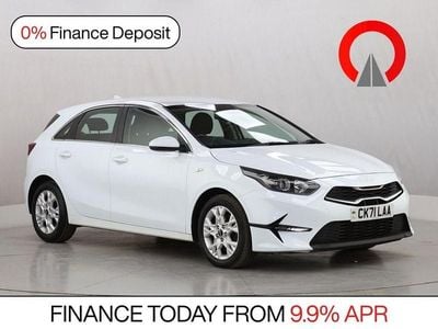 Used Kia Ceed 118 HP (86 kW) 2021 White Hatchback